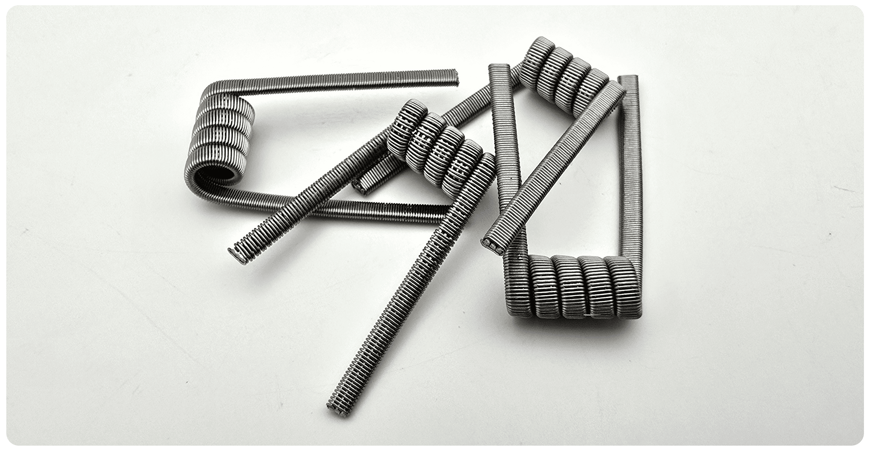 Fumytech Kanthal A1 Triple Fused Clapton Premim Coils 5 Warps Ø3.0mm ~0.20Ω 4pcs Banner
