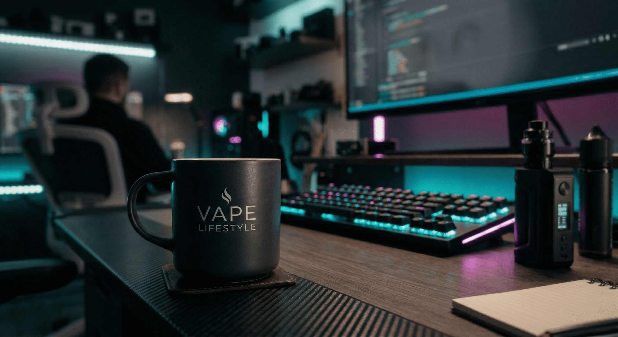 Широка панорама на Vape Lifestyle геймърски сетъп от VaperBG